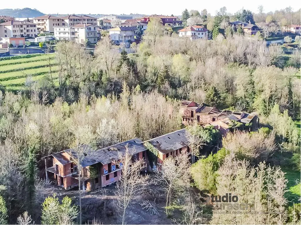 Stabile in vendita a Annone di Brianza - foto 1