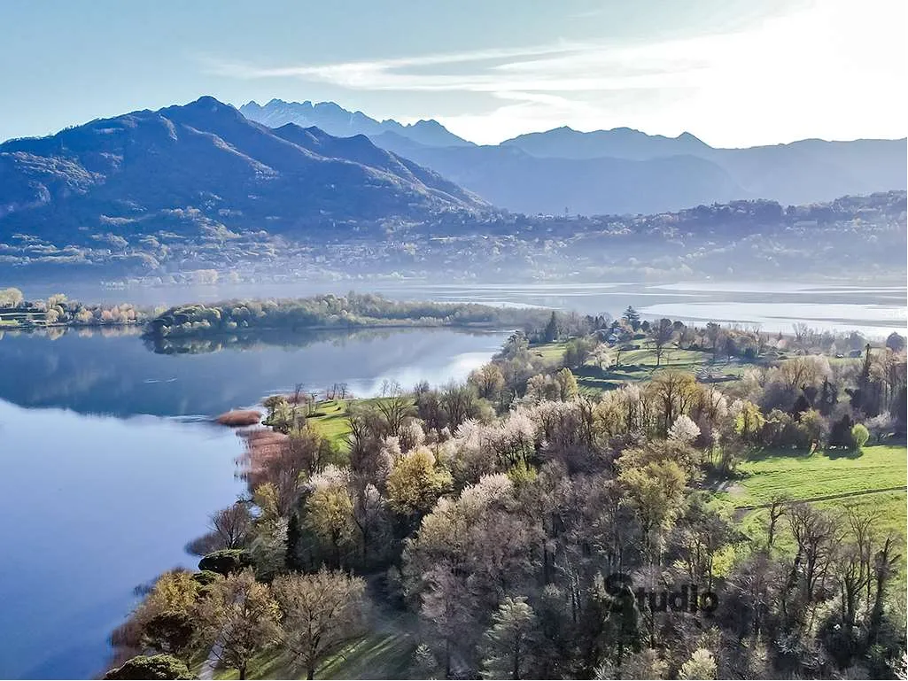 Stabile in vendita a Annone di Brianza - foto 2