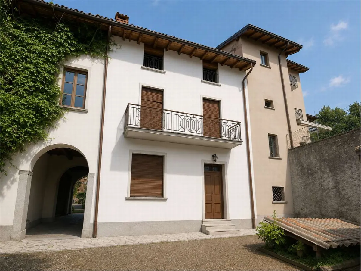 Rustico in vendita a Dolzago - foto 2