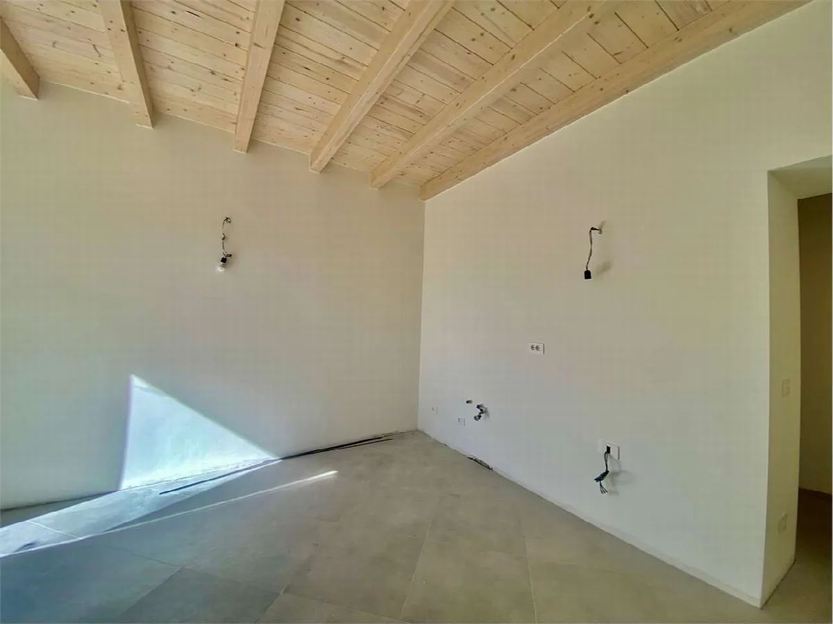 Appartamento in vendita a Sirone - foto 3