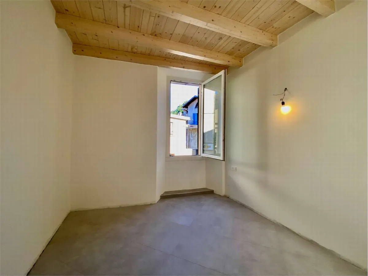 Appartamento in vendita a Sirone - foto 7