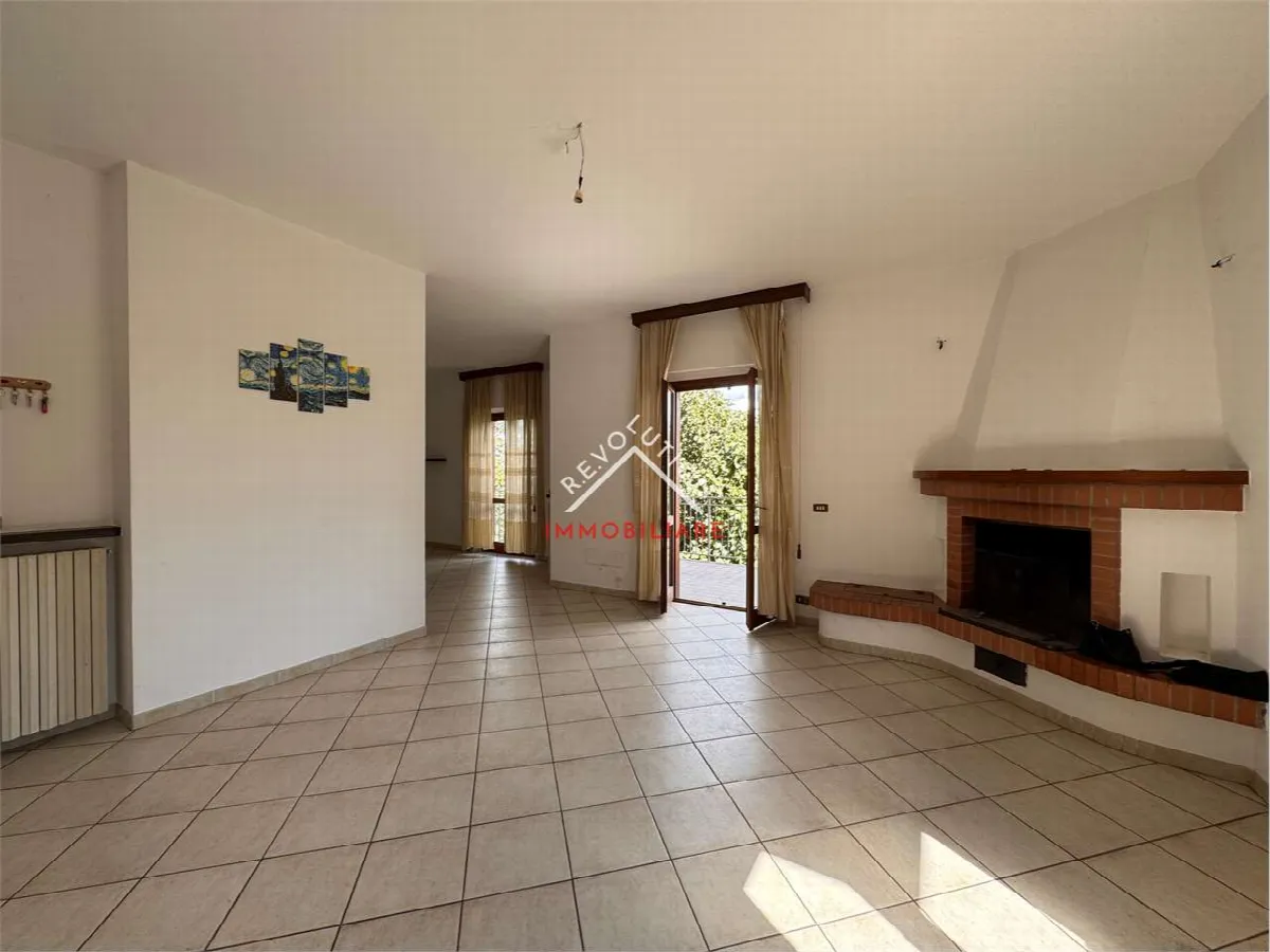 Casa indipendente in vendita a Città di Castello - foto 4