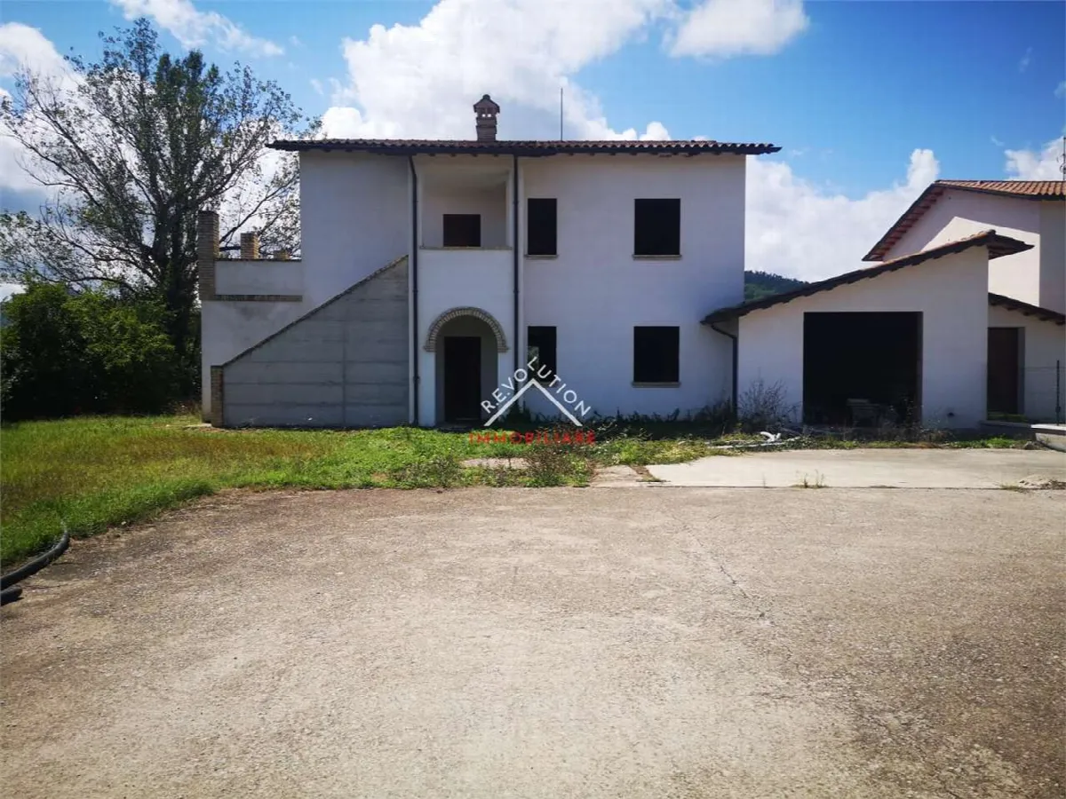 Villa in vendita a Umbertide - foto 1