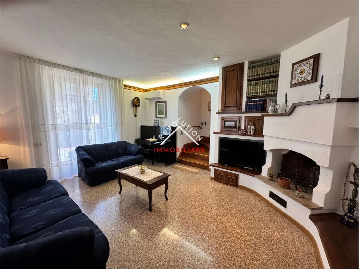 Villa in vendita a Passignano sul Trasimeno - foto 2