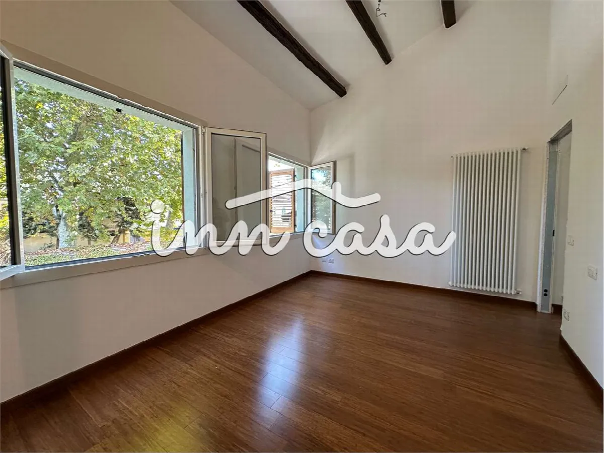Casa indipendente in vendita a Rimini - Centro storico - foto 1