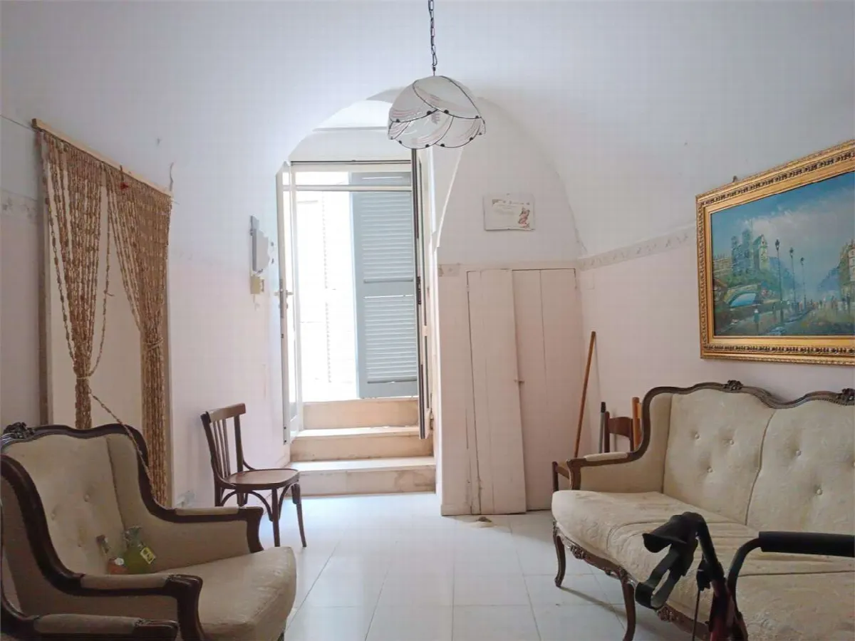 Casa indipendente in vendita a Bitonto - centro storico Porta Baresana - foto 2