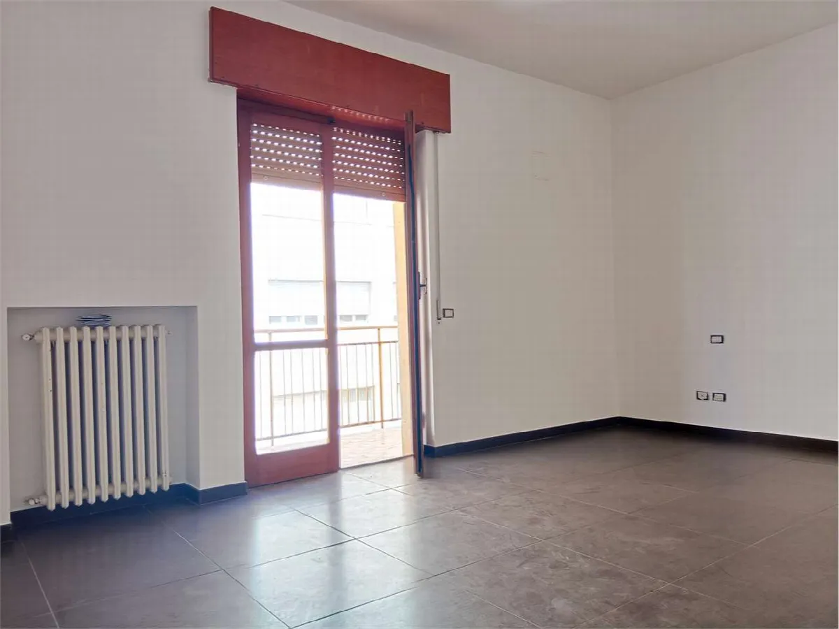 Appartamento in vendita a Bitonto - Centro Via Repubblica - foto 2