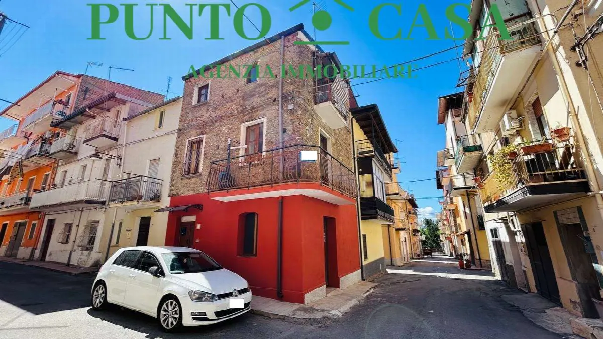 Casa indipendente in vendita a Lamezia Terme - Sambiase - foto 1