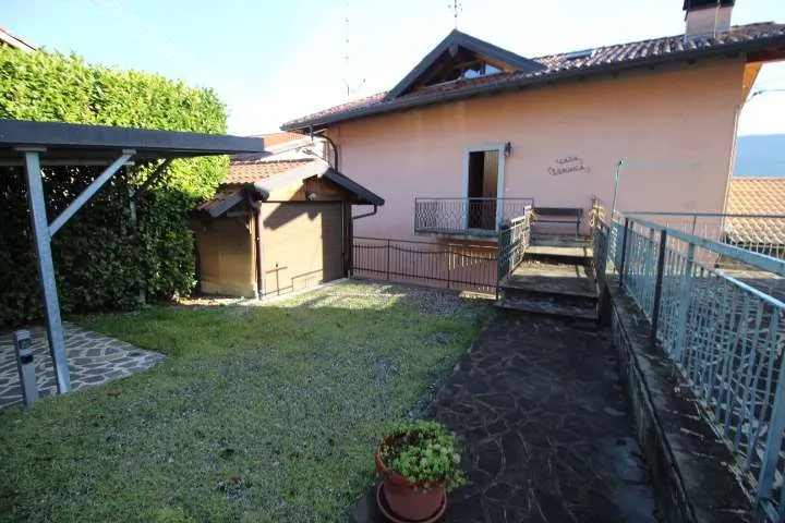 Casa indipendente in vendita a Capizzone - foto 3