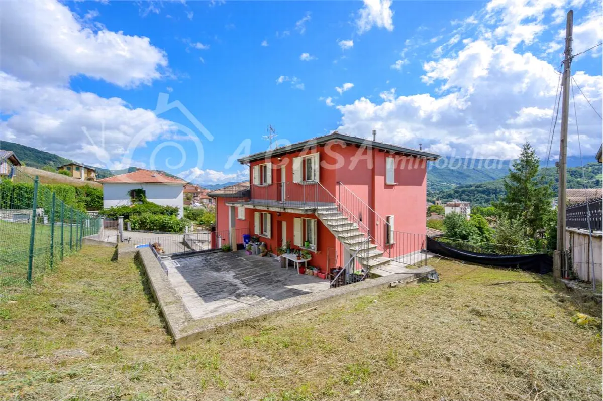 Villa in vendita a Borgo Val di Taro - foto 1