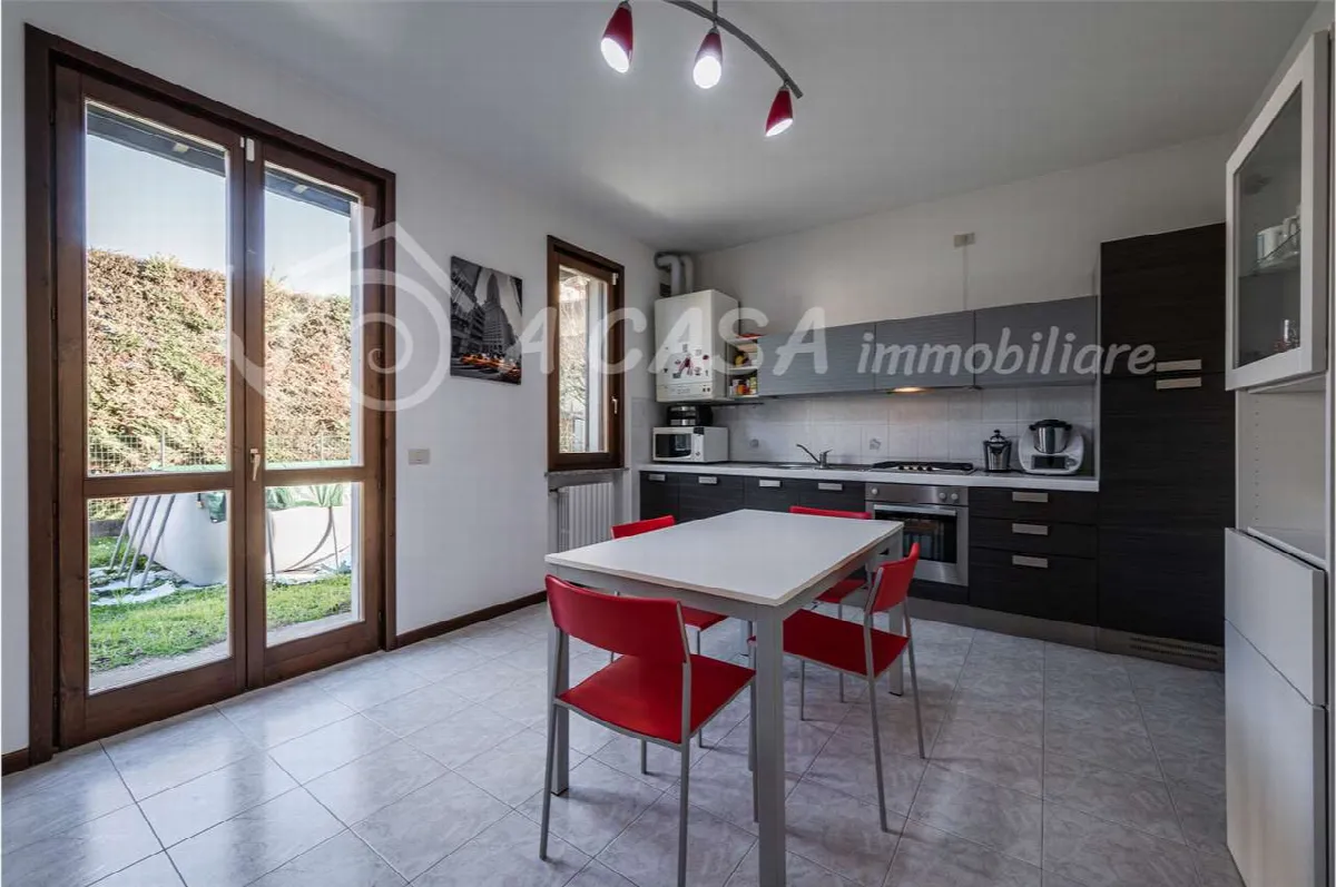 Villetta a schiera in vendita a Sissa - foto 7