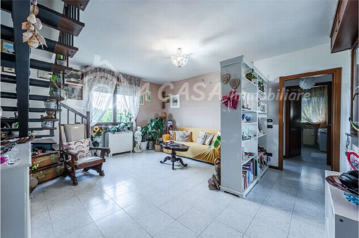 Appartamento in vendita a Medesano - foto 4