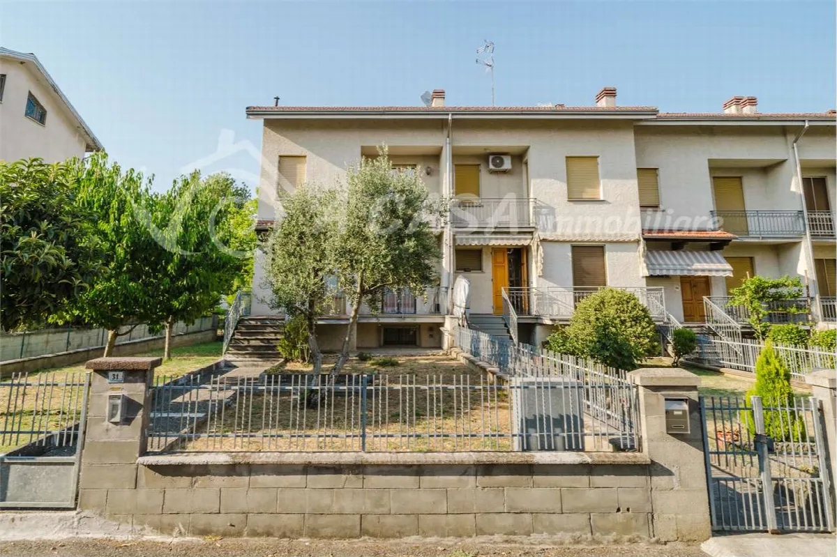 Villetta a schiera in vendita a Medesano - foto 2