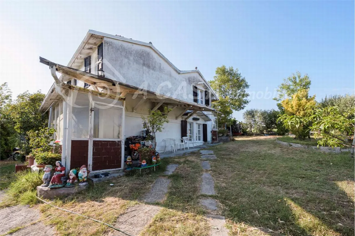 Casa indipendente in vendita a Medesano - Sant'Andrea Bagni - foto 1