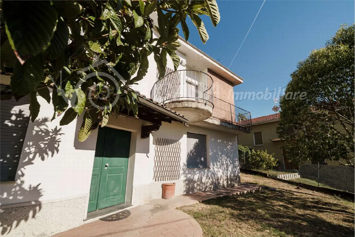 Villa in vendita a Fornovo di Taro - foto 3