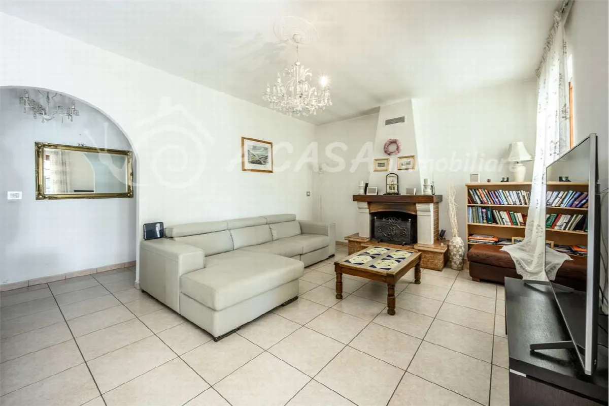 Villa in vendita a Varano de' Melegari - foto 6