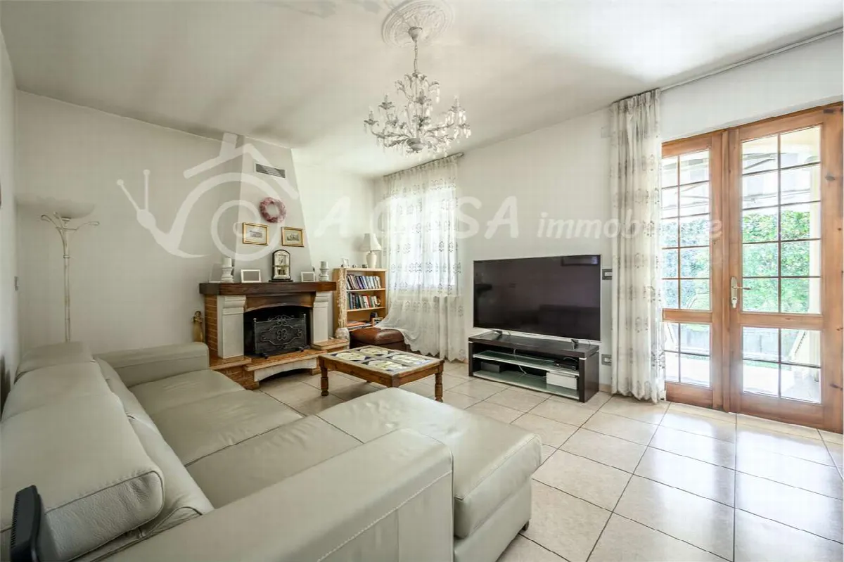Villa in vendita a Varano de' Melegari - foto 8