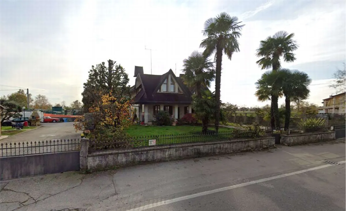 Villetta a schiera in vendita a Loria - foto 8