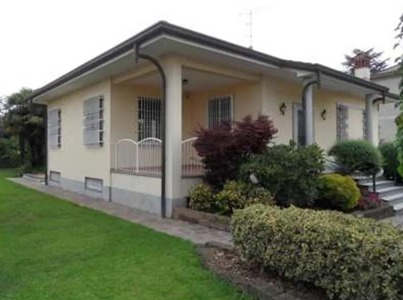 Villa in vendita a Monza - foto 1