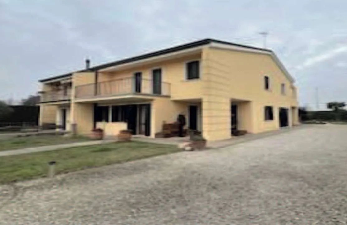 Villa in vendita a Agna - foto 1
