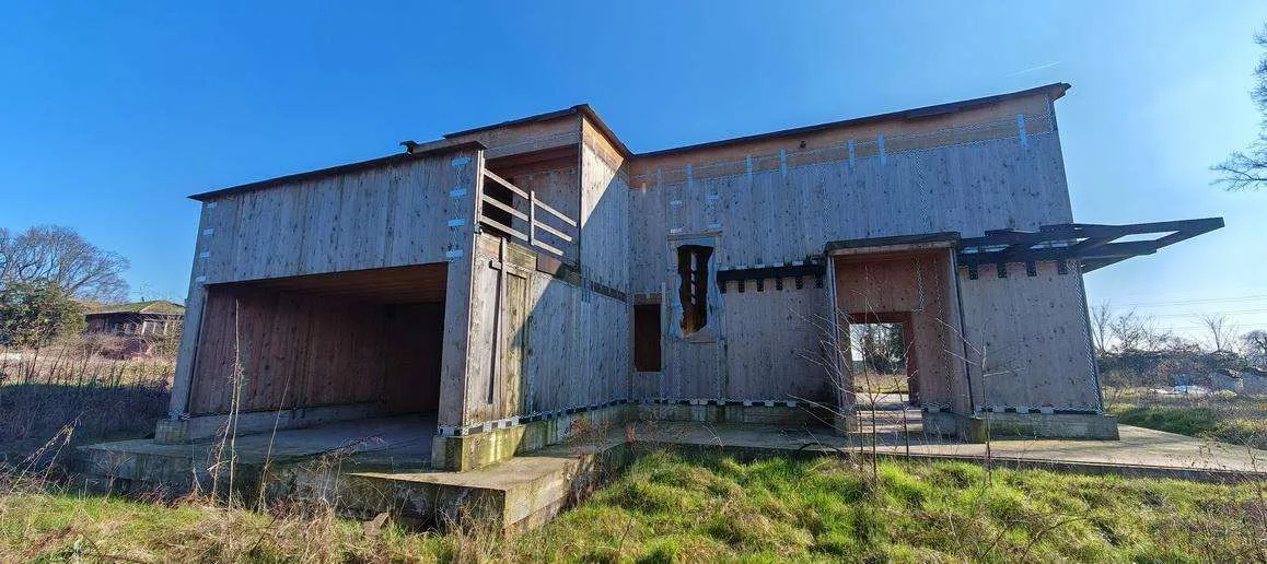 Casa indipendente in vendita a Basiglio - foto 1