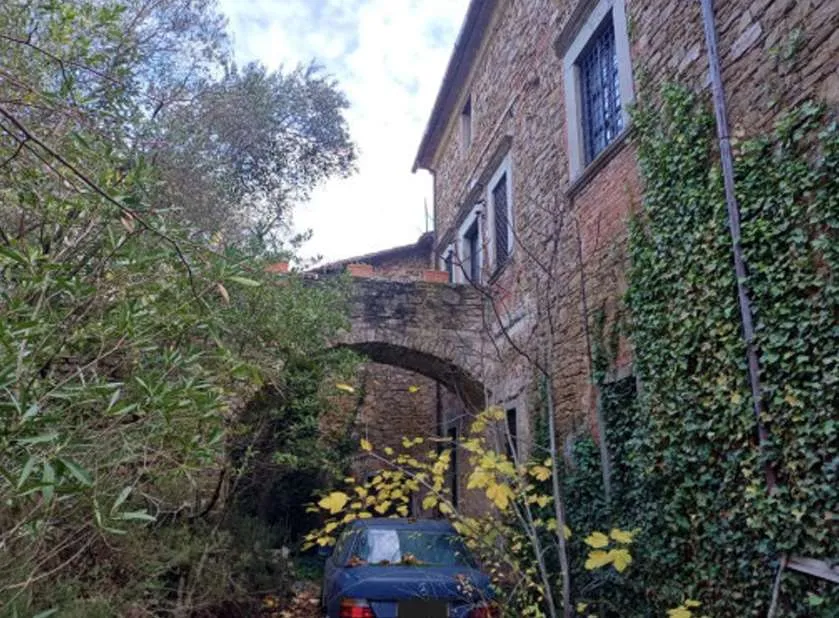 Villa in vendita a Castiglion Fiorentino - foto 1