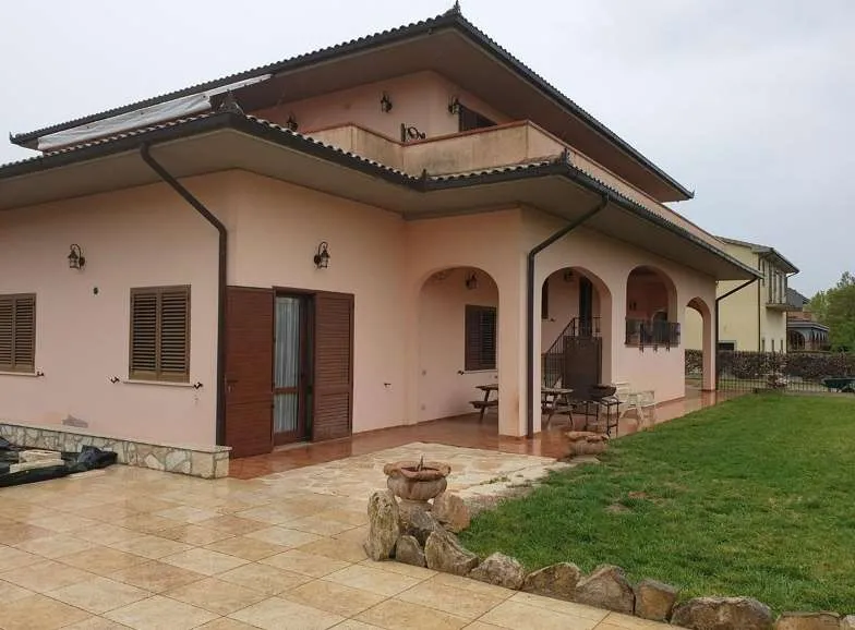 Villa in vendita a Manciano - foto 1