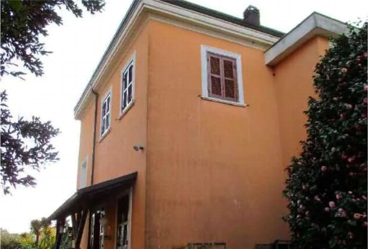 Casa indipendente in vendita a Velletri - foto 2