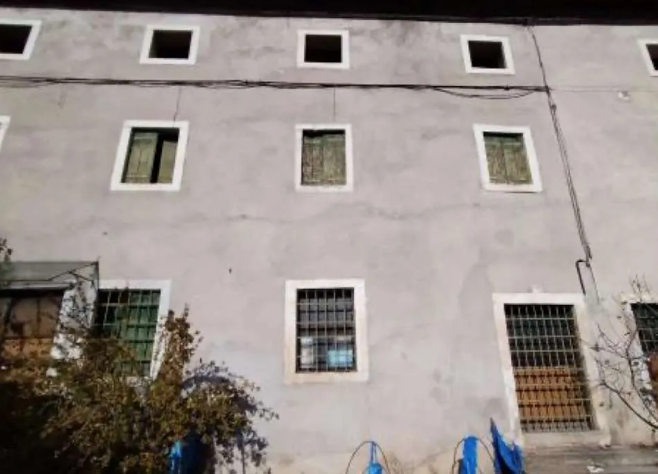 Casa indipendente in vendita a Montecchio Maggiore - foto 2