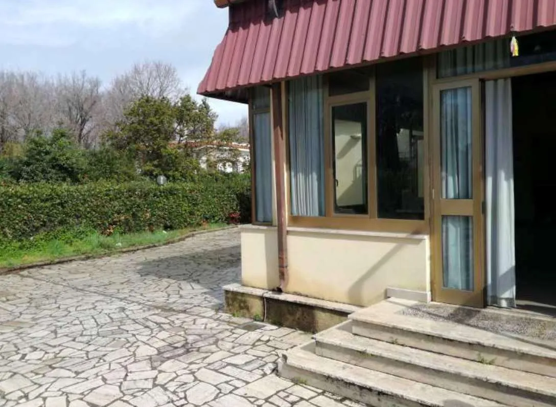 Villa in vendita a Anzio - foto 1