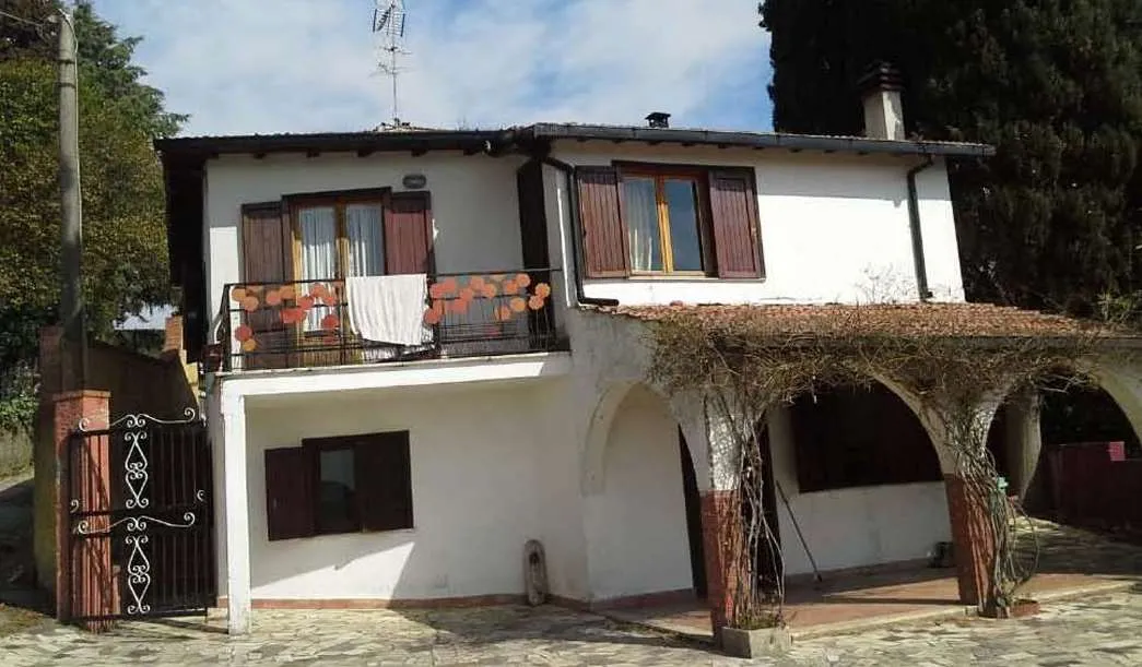 Casa indipendente in vendita a Velletri - foto 1