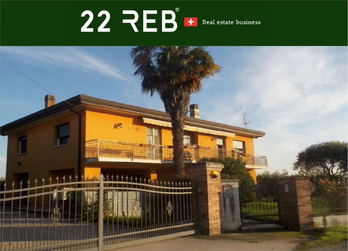Casa indipendente in vendita a Este - foto 1