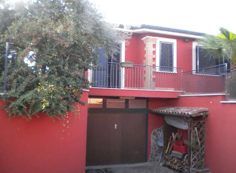 Villetta a schiera in vendita a Pomezia - foto 4
