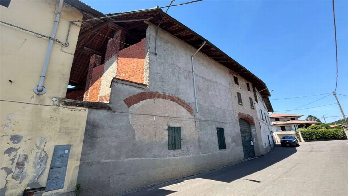 Rustico in vendita a Fara Novarese - foto 2