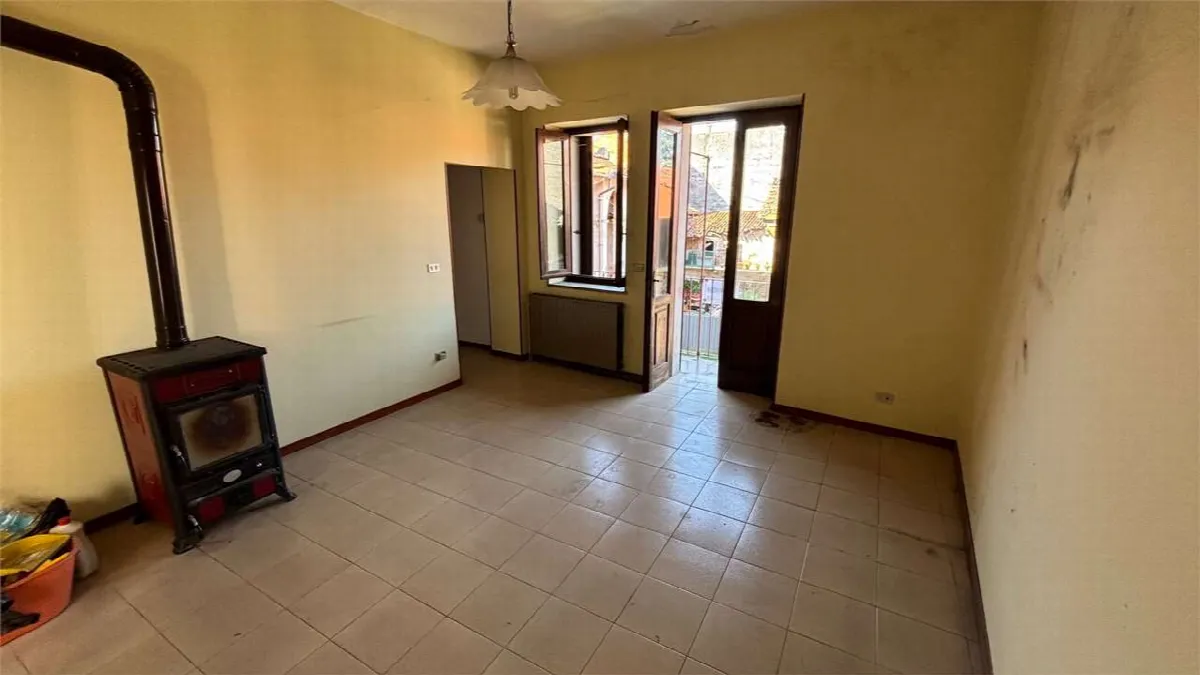 Appartamento in vendita a Fara Novarese - foto 4