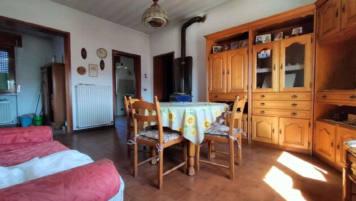 Casa indipendente in vendita a Fara Novarese - foto 7
