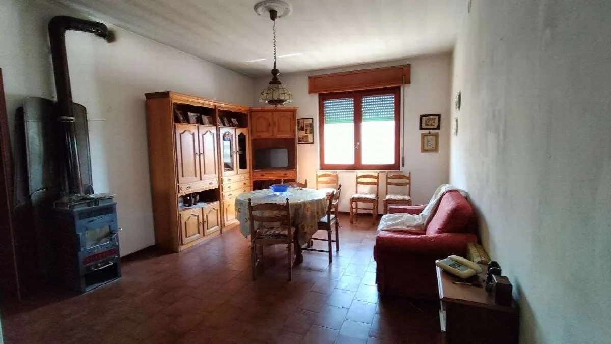 Casa indipendente in vendita a Fara Novarese - foto 8