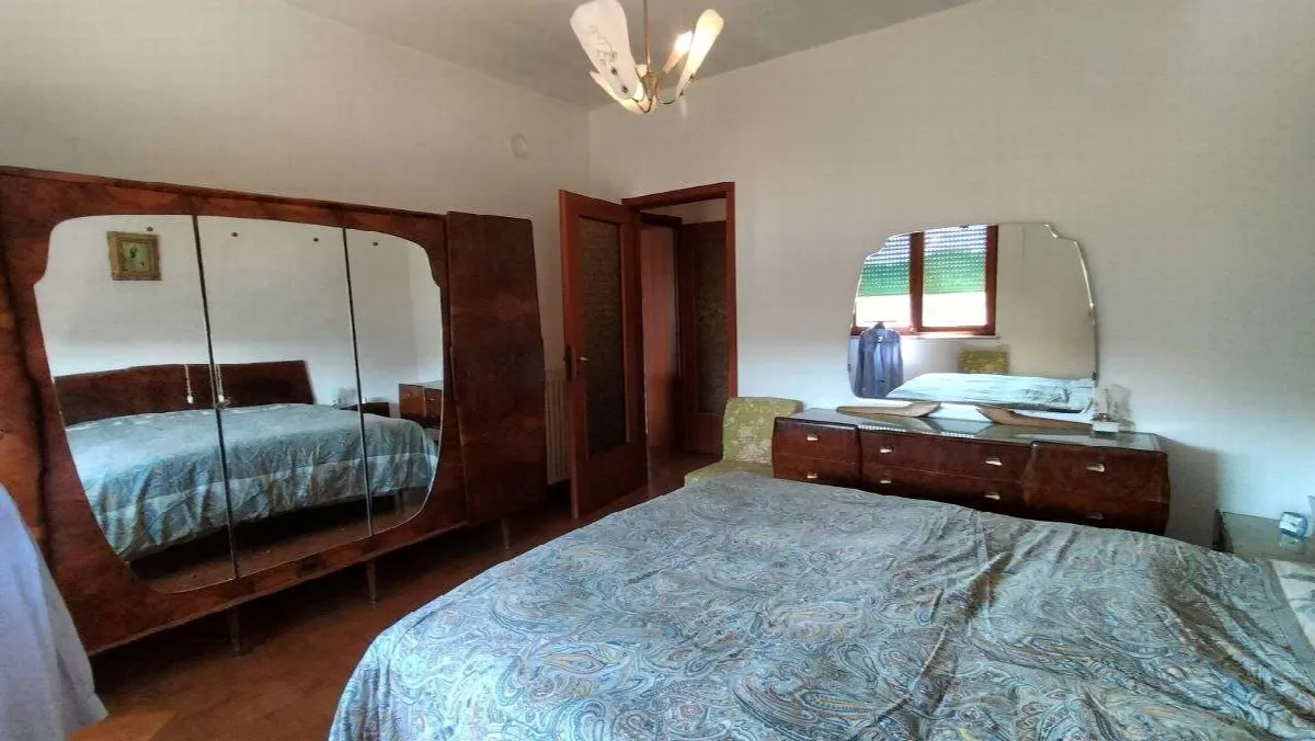 Casa indipendente in vendita a Fara Novarese - foto 9