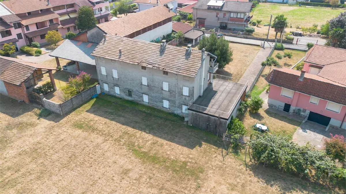 Villa in vendita a Fara Novarese - foto 5