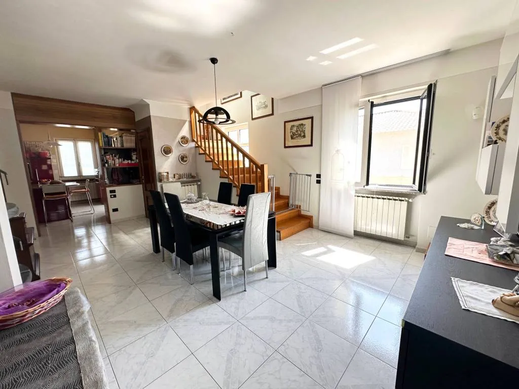 Villa in vendita a Borgo Ticino - foto 2
