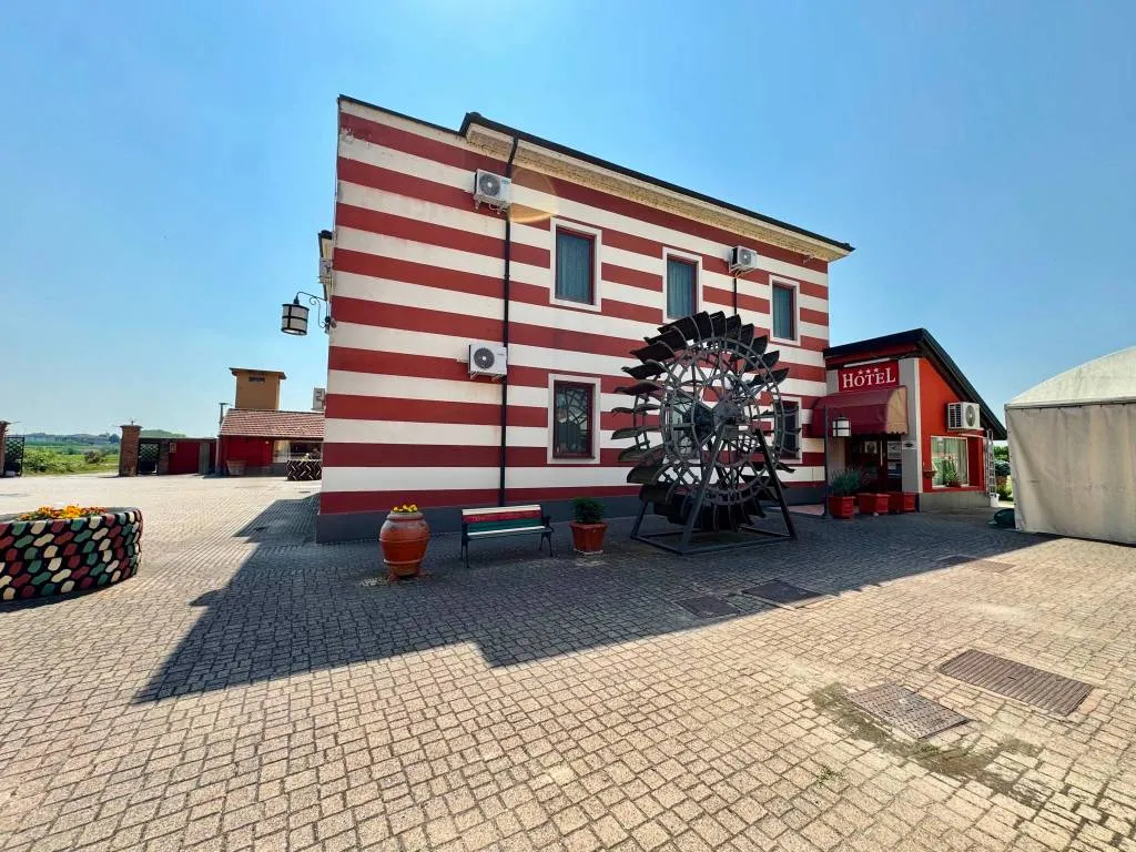 Stabile in vendita a Motta de' Conti - foto 8