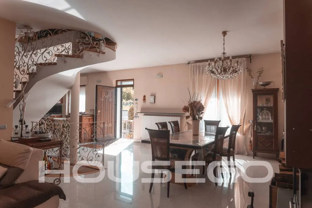 Villa in vendita a Busalla - Centro - foto 1