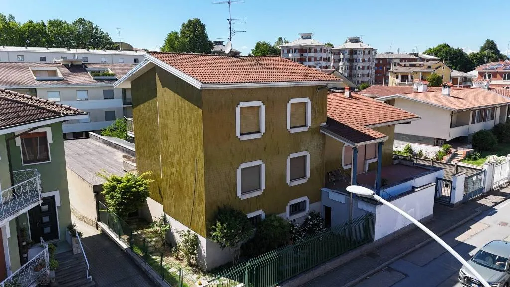 Villa in vendita a Vercelli - Porta Torino - foto 1