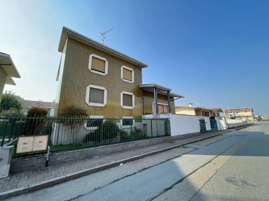 Villa in vendita a Vercelli - Porta Torino - foto 4
