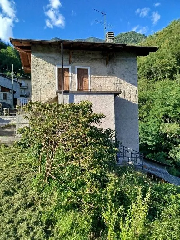 Rustico in vendita a Castione Andevenno - foto 1