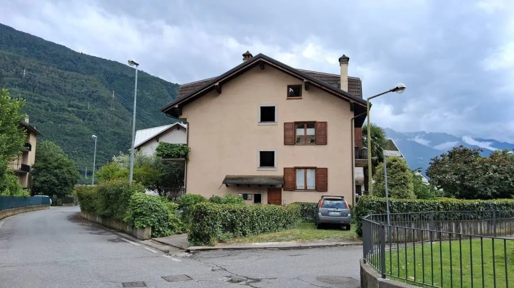 Appartamento in vendita a Tirano - Centro - foto 1
