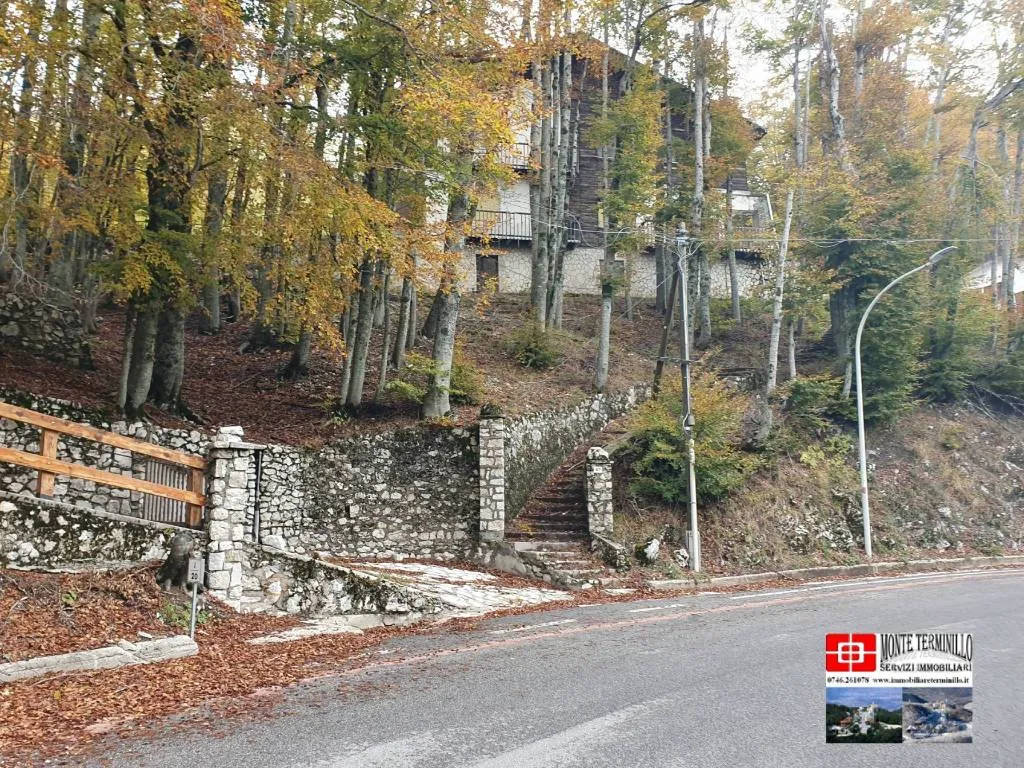 Casa indipendente in vendita a Rieti - foto 4