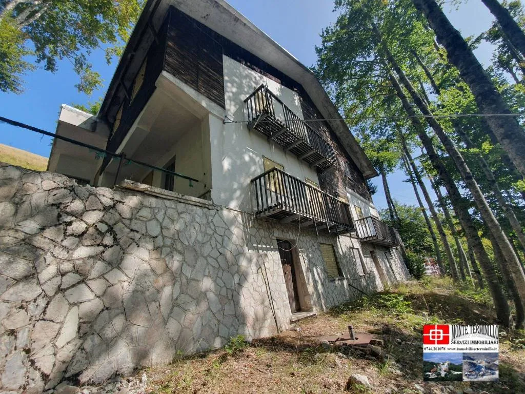 Casa indipendente in vendita a Rieti - foto 9