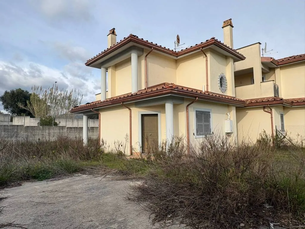 Villa in vendita a Montelibretti - foto 3