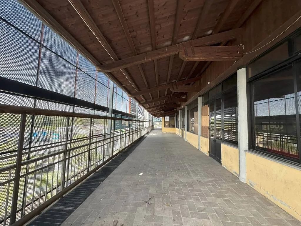 Ufficio in vendita a Castelletto sopra Ticino - Centro - foto 4